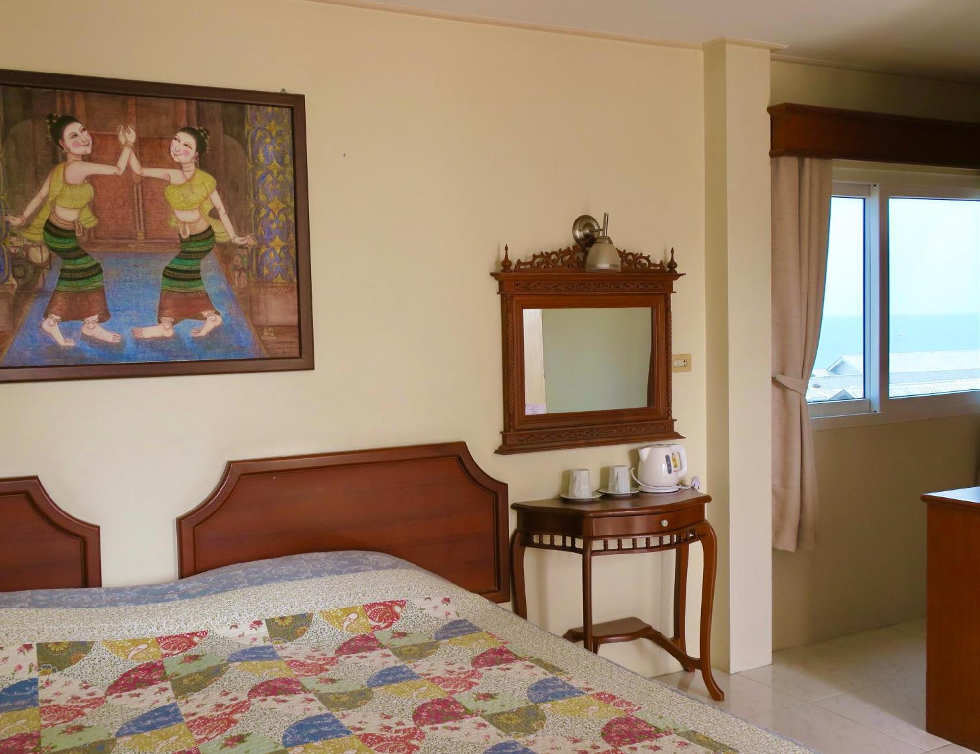 Fulay Hotel Хуа Хин Экстерьер фото