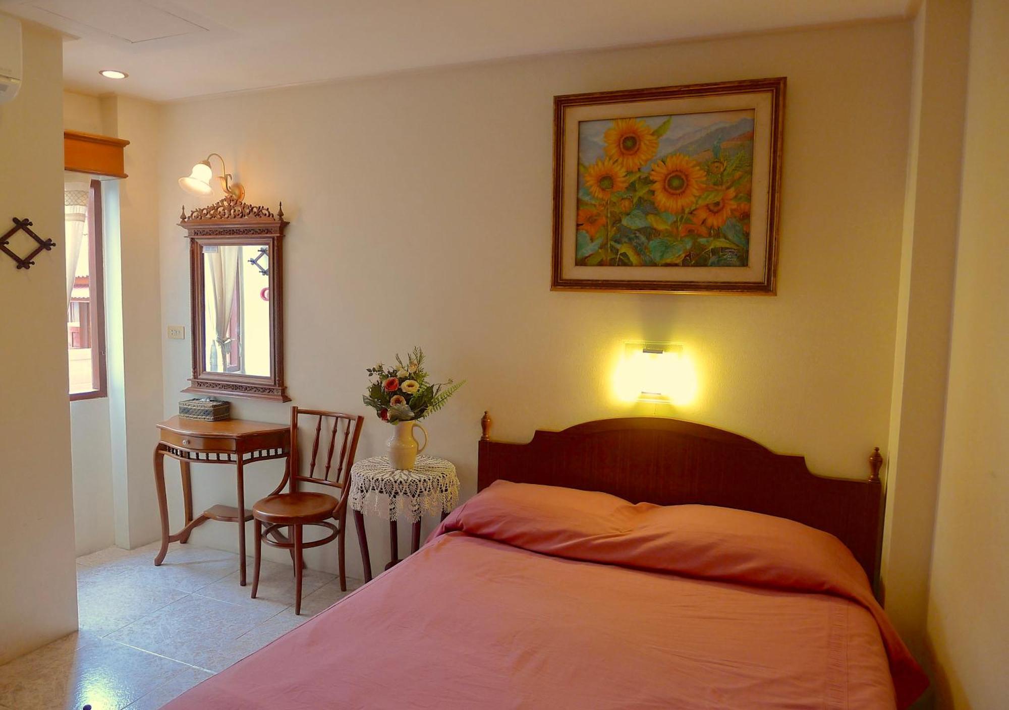 Fulay Hotel Хуа Хин Экстерьер фото